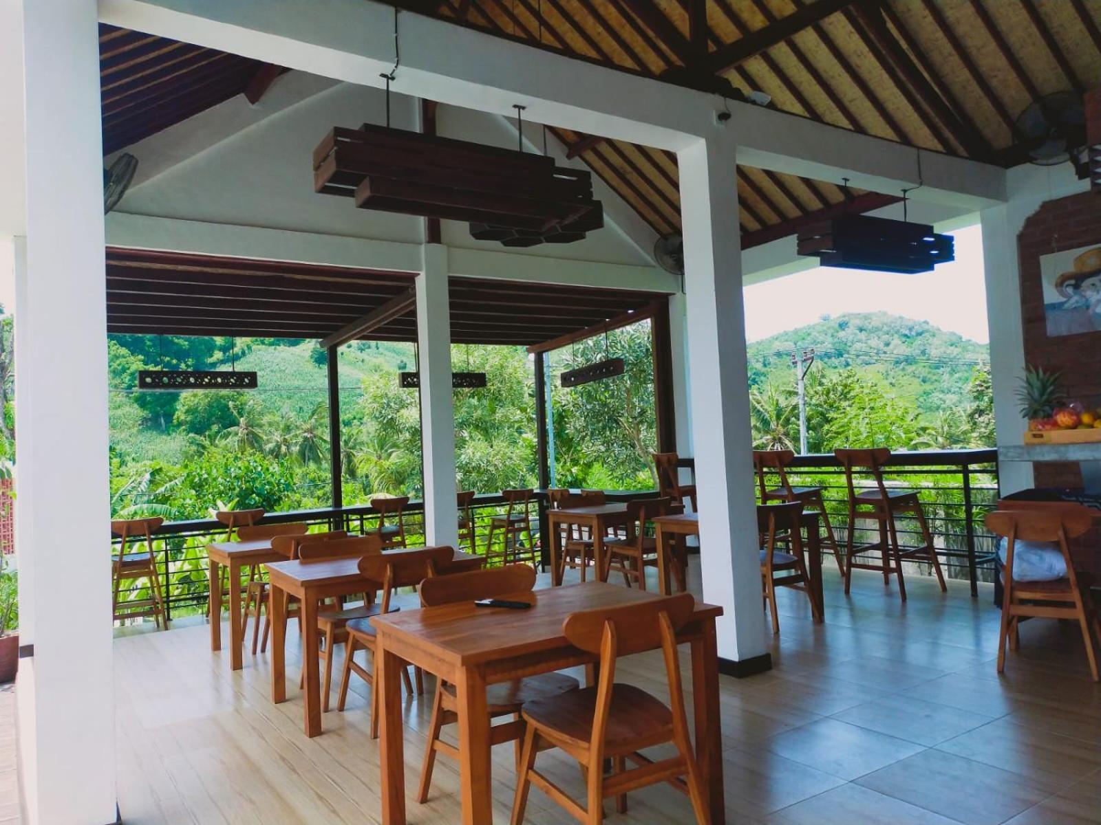 The Local Are Guling Villa Kuta  Exterior photo