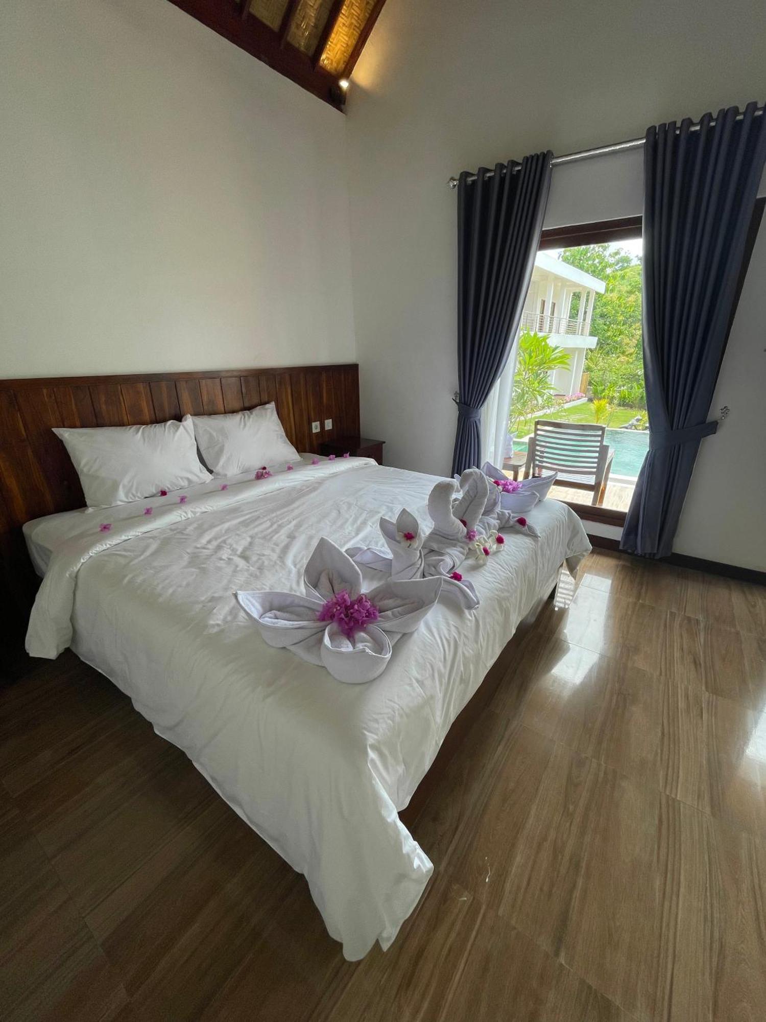 The Local Are Guling Villa Kuta  Exterior photo